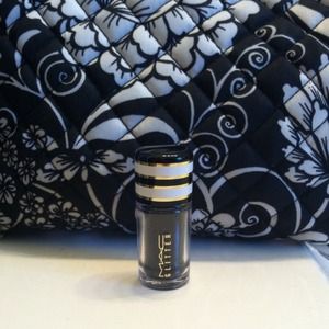 MAC PIGMENT Bundle of 5 for shiningbrighter