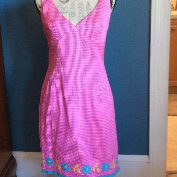 Dress - Picture 2 of 4