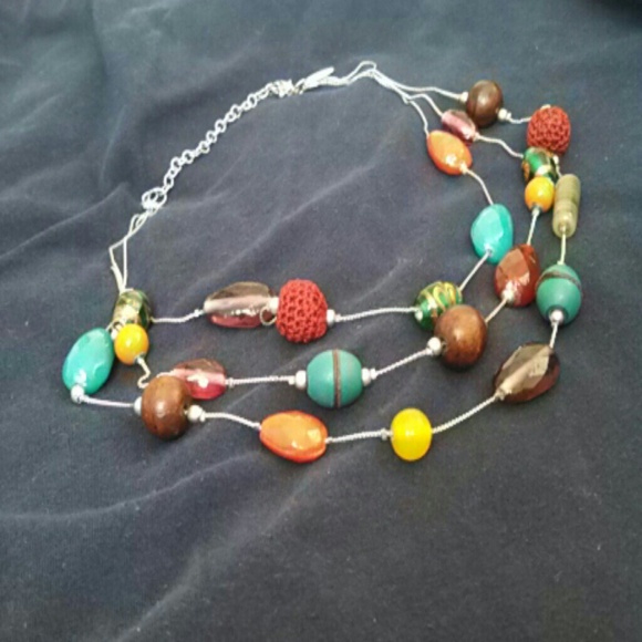 New York and Company Tri-strung bead necklace