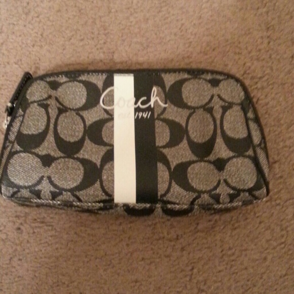 Sold Coach Cosmetic Bag *Authentic* Reduced