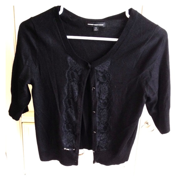 Cropped short sleeve black cardigan
