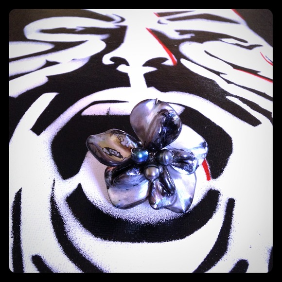 Awesome Flower Ring 🌺