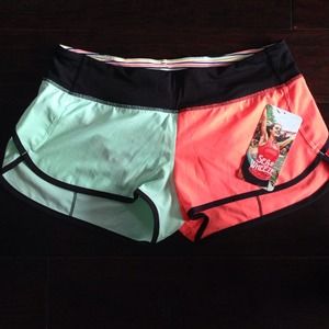 Lululemon seawheeze run speed short size 8