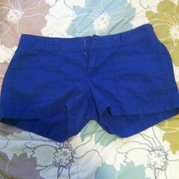 Blue chino shorts