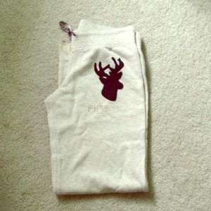 No boundaries sweat pants!