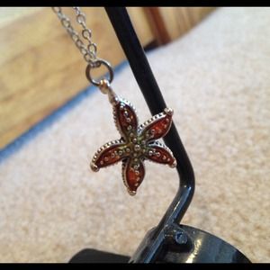 Starfish necklace!!