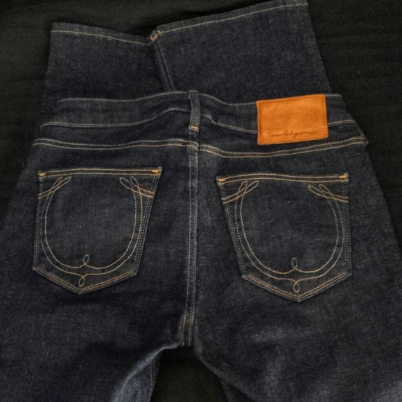 Authentic True Religion Jeans Size 25 **Never worn - Picture 1 of 4