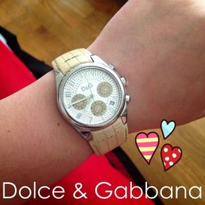 💕 Dolce & Gabbana Leather Watch 💕