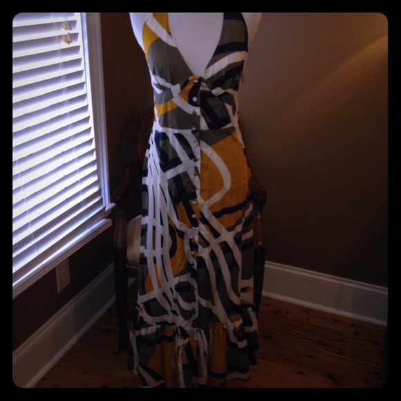Sold in bundle. Anthropologie gorgeous maxi dress.