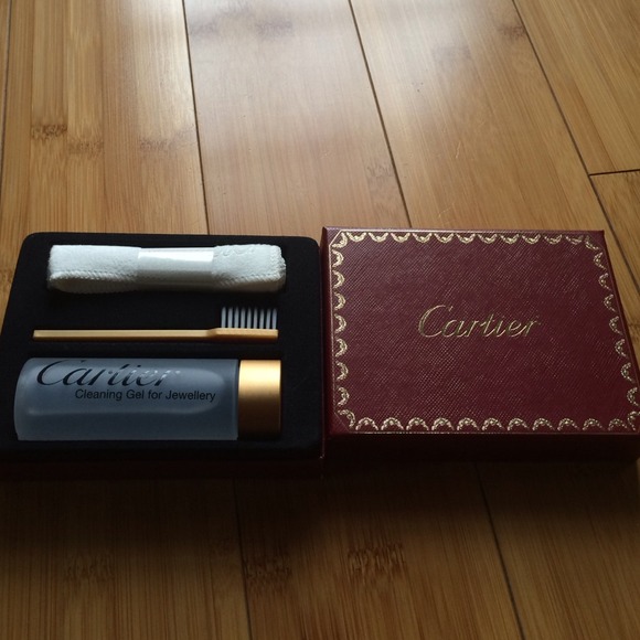 Cartier cleaning set - Picture 1 of 1