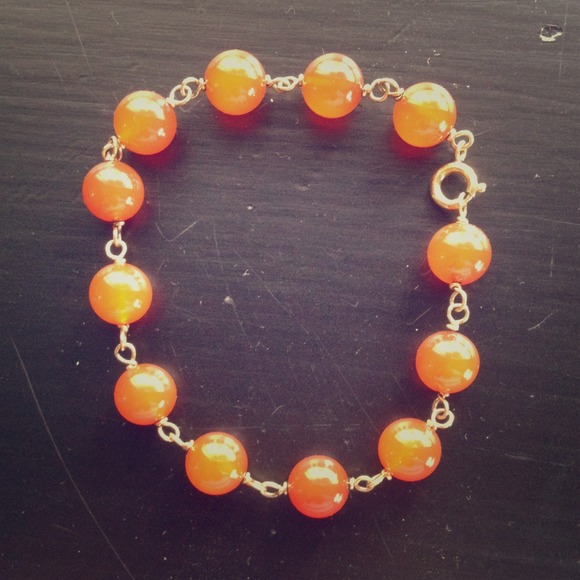 Amber, beaded bracelet!!