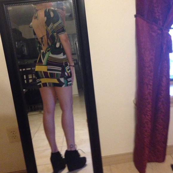 Guess dress - Picture 2 of 4