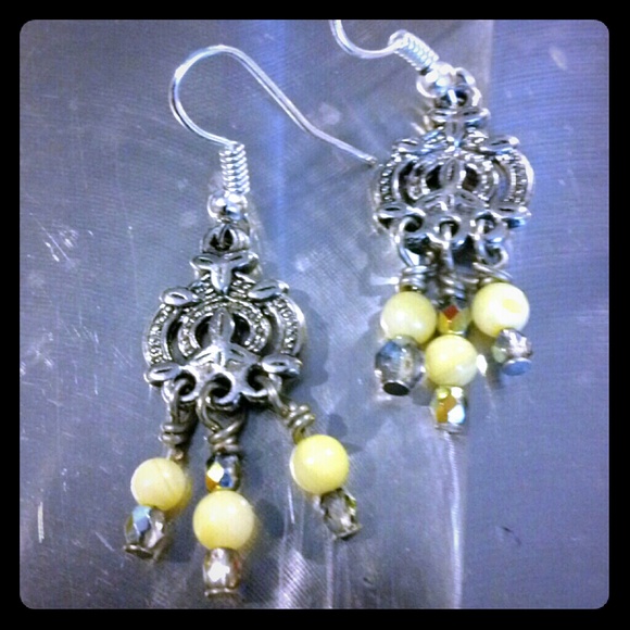 Jewelry - Handmade Wire wrapped earrings