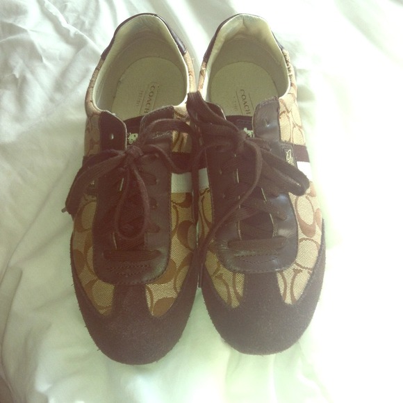 Coach Joss shoes size 9.5 Brown - Picture 1 of 4