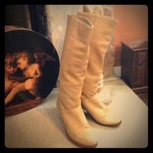 Fab vintage Frye boots