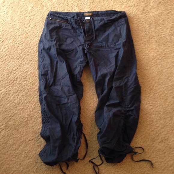 REDUCE❤️Abercrombie navy pants