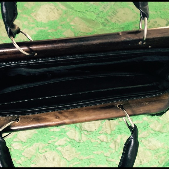 Sequenced Black Bag - Picture 2 of 3