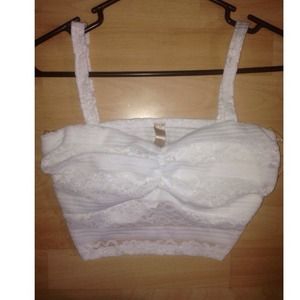 White CROP TOP