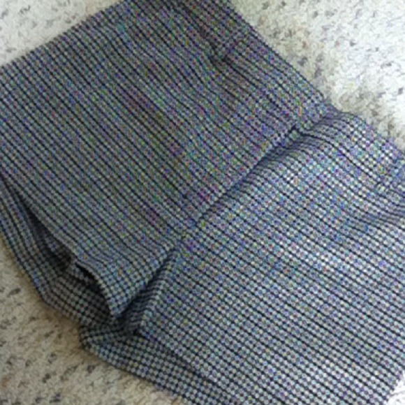 H&M hound pattern shorts