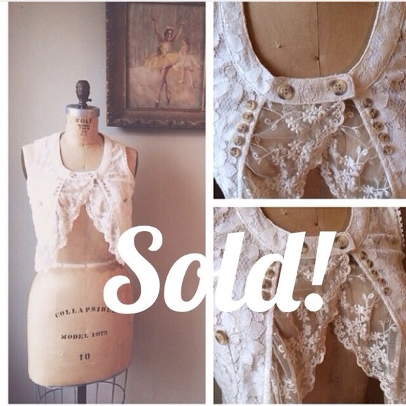 Gorgeous lace and buttoned vest