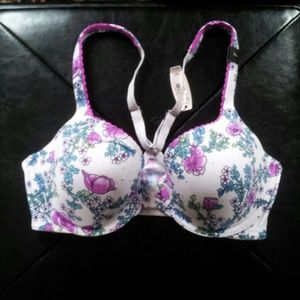 NWT Victoria's Secret Racerback Bra