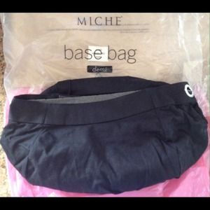 Miche Base Bag