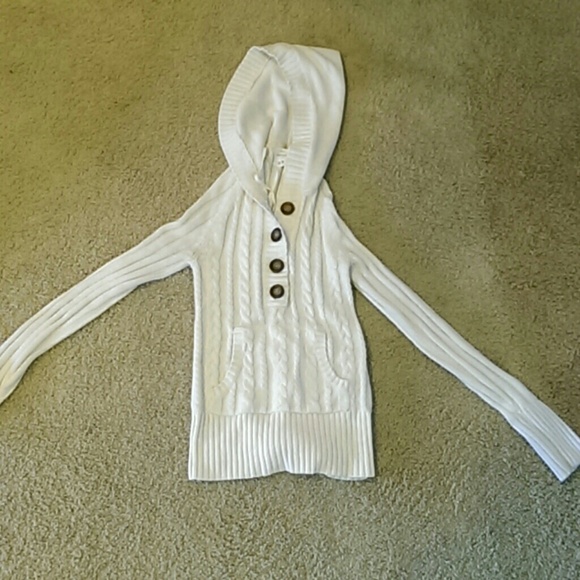 Hooded sweater