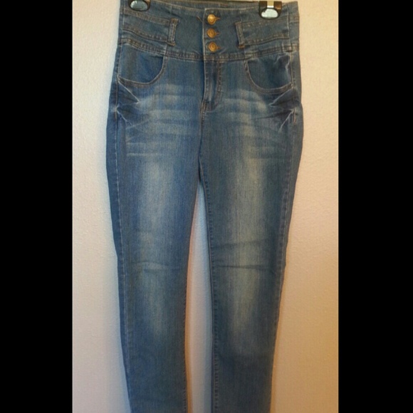 High waisted skinny jeans