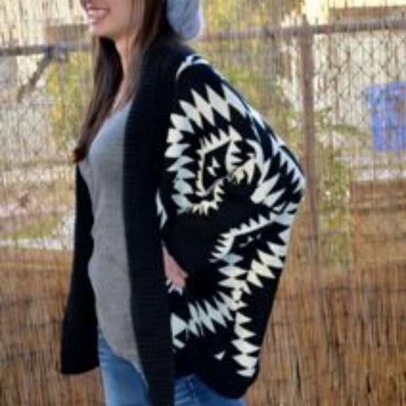 Tribal Acrylic Cardigan