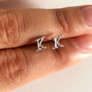 "K" silver letter earrings