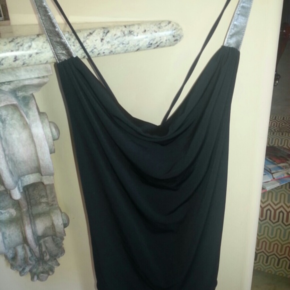 Backless black top - Picture 2 of 2