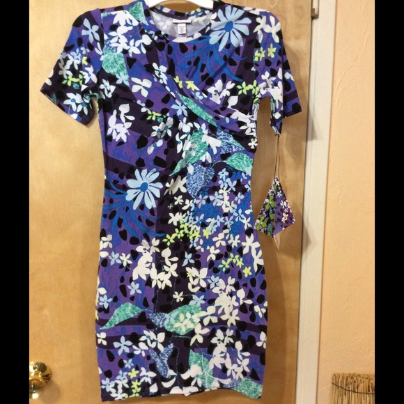 ✂️Reduced✂️ Purple criss cross dress - Picture 4 of 4