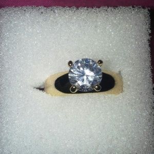 Updated!!! BNWOT!!!! Ring