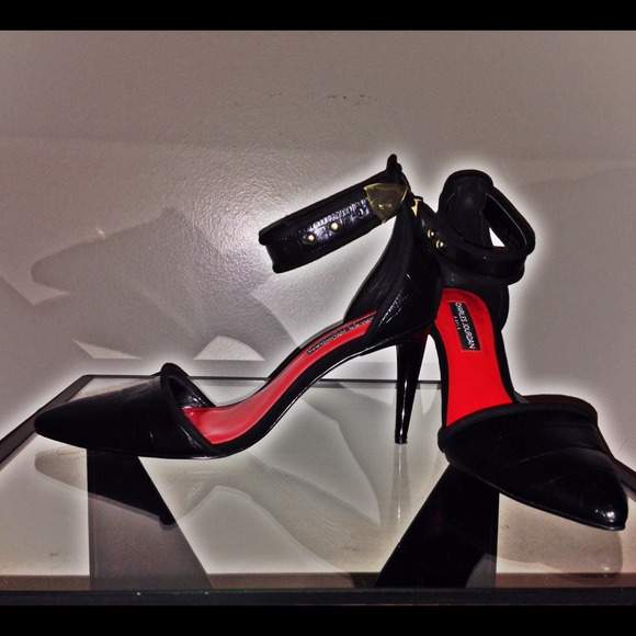 Charles Jourdan Shoes - Charles jourdan heels