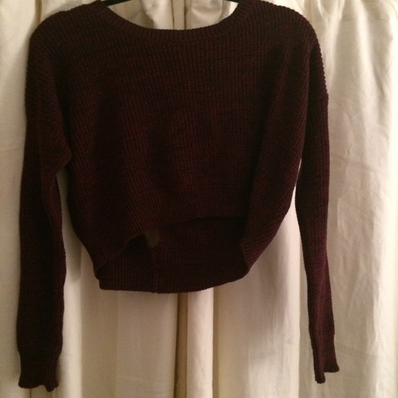 LF Millau Red Cropped Bow Back Sweater - Picture 2 of 3