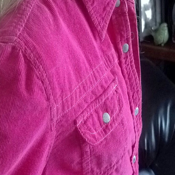 HOT PINK AND SUPER CUTE - Picture 3 of 4