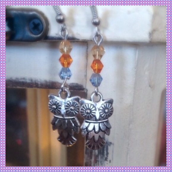 🦉🦉RETRO OWL EARRINGS🎀💞🎀 - Picture 3 of 3