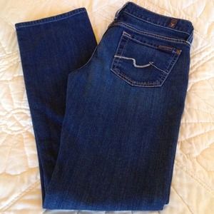 7 for all  Mankind jeans. Straight leg fit ☀