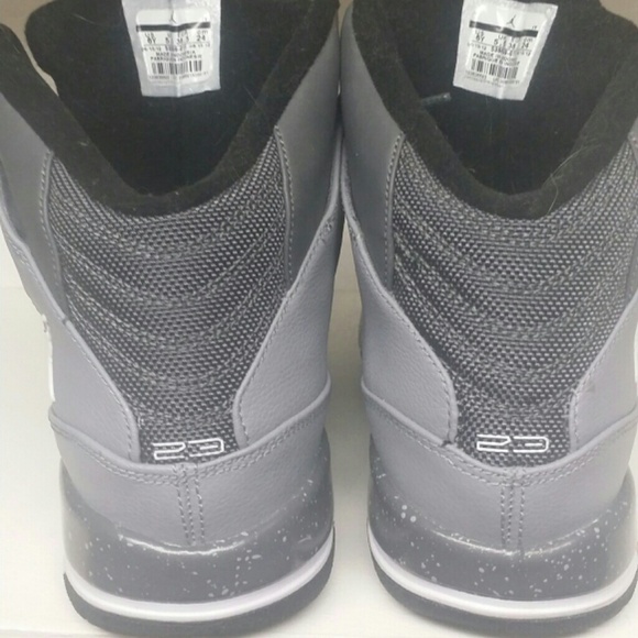 Shoes - Picture 3 of 3