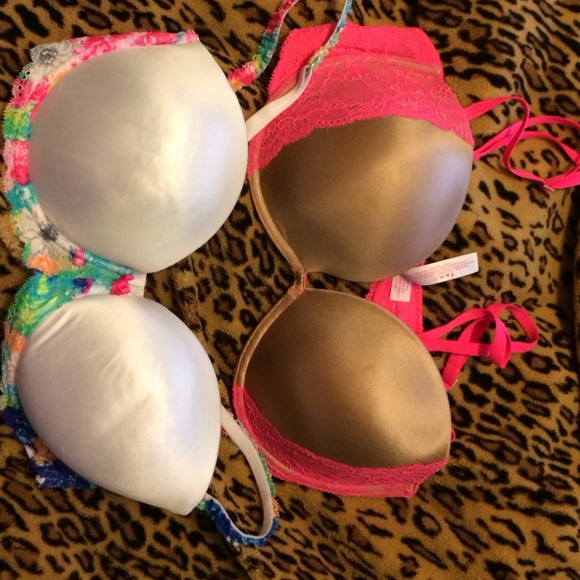 Bundle. Two Victoria's Secret bras.