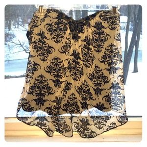 Strapless top *NEVER WORN*