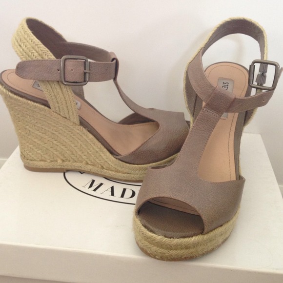 Steve Madden wedges - Picture 1 of 3