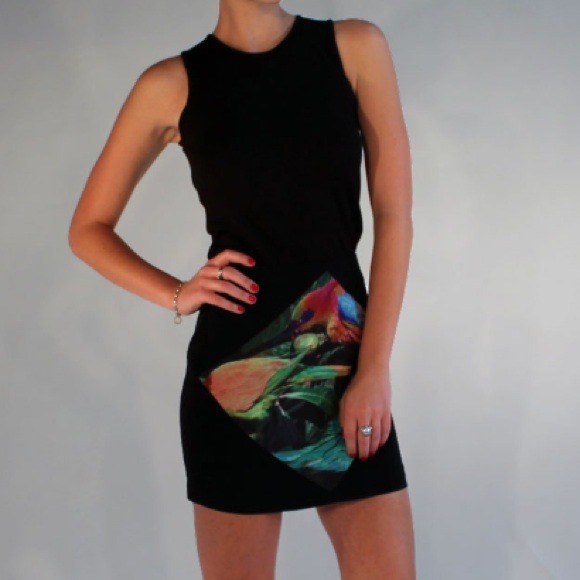 Authentic Cameo the label neon skirt XS NWT - Picture 4 of 4