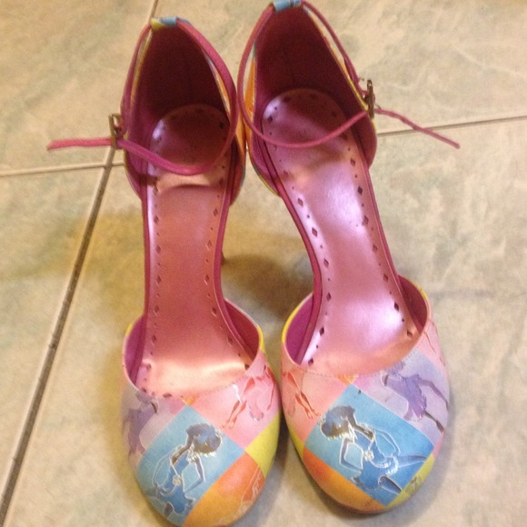 BCBG Girls heels - Picture 2 of 4