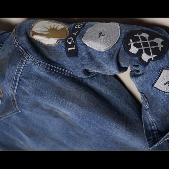 Jean jacket - Picture 2 of 4