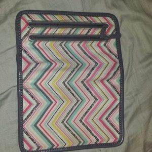 Thirty one wallet wallet