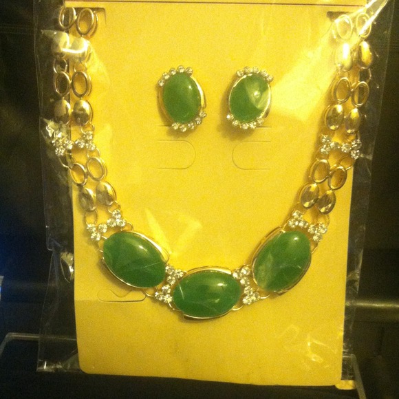 Costume Jewelry set