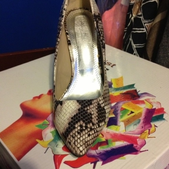 Snakeskin stilettos SOLD