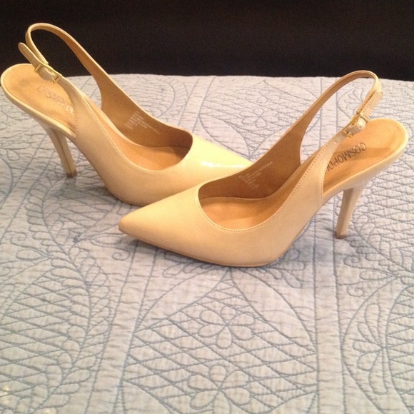 Shoes - Nude Patton Pointy Toe Pumps