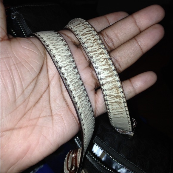 Authentic Michael Kors Grayson - Picture 2 of 4